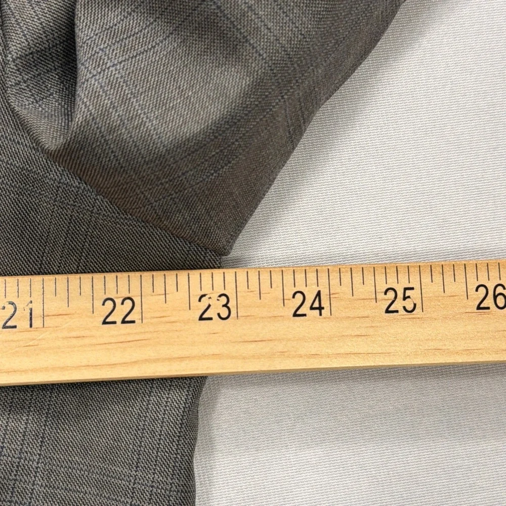 Loro Piana Sport Coat Super 130s Wool Plaid Grey Mens 44S Cremieux